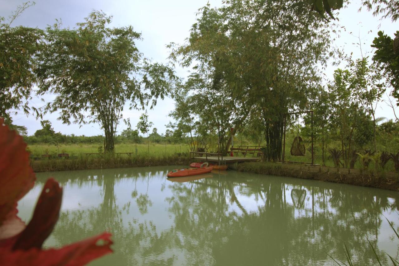 Hotel เรือนไทยใจสุขเอ๋ย Ban Bang Wa Exteriér fotografie